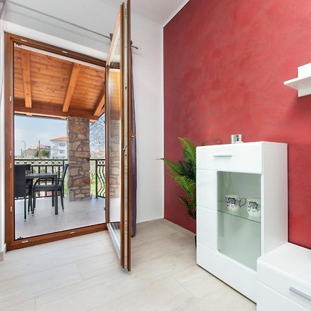 Comfort Apartments Karla Ровинь Экстерьер фото